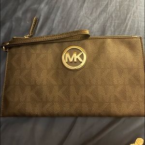 Michael Kors Wristlet